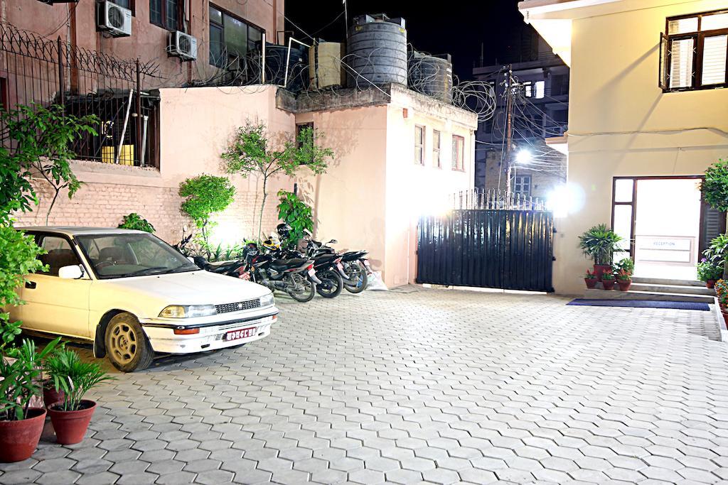 Thamel Grand Hotel Kathmandu Buitenkant foto